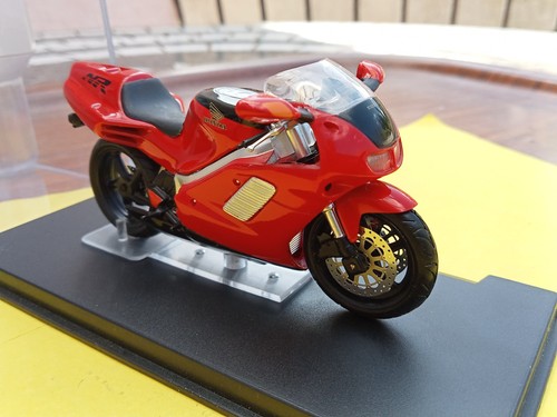 Moto honda daytona - honda,