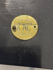 MEUBLE RONEO PLAQUE ECUSSON