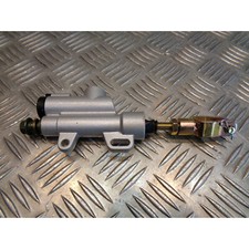 maitre cylindre frein arriere