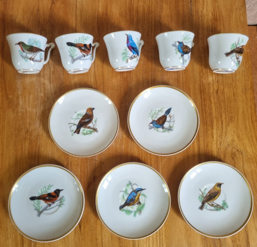 Tasses sous - tasses, et