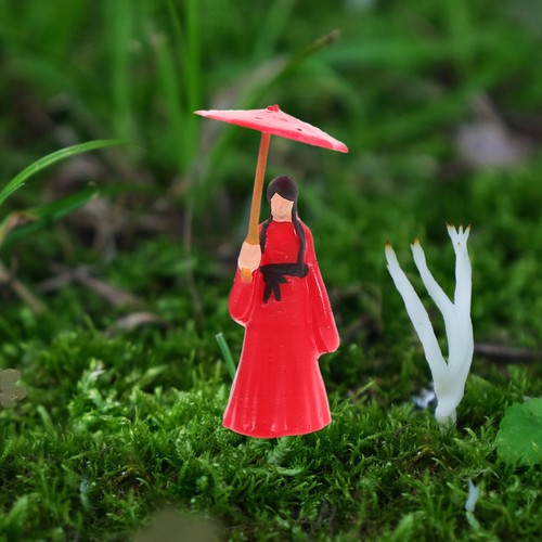 Figurine table fille - de,