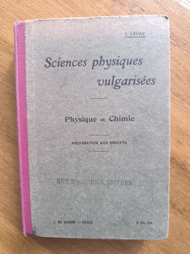 Ancien livre scolaire sciences - livre,