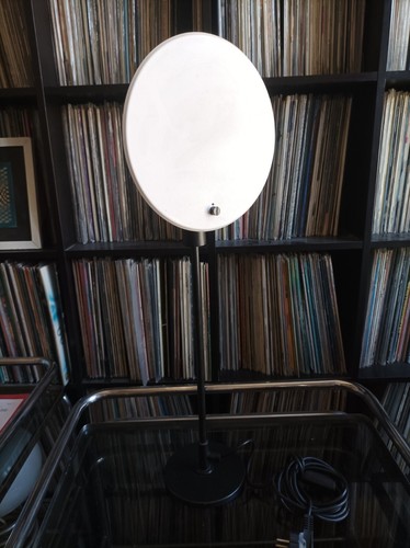 Grande lampe design noire - grande,
