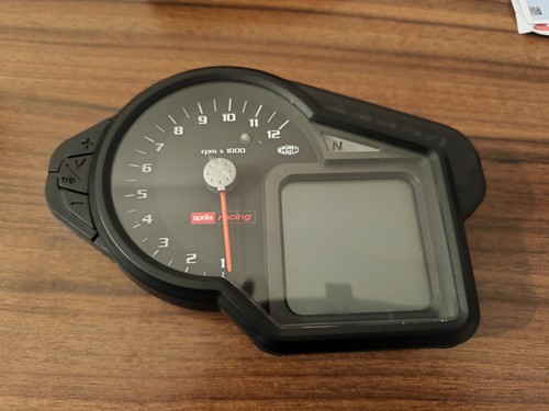 Compteur aprilia rsv 1000 2004 - aprilia,
