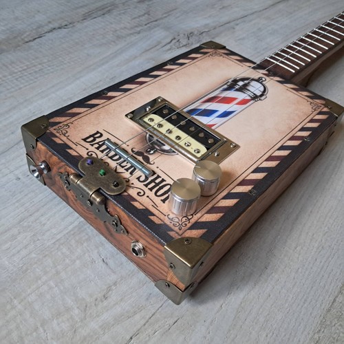 Cigar box guitar g - box, 3