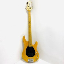 Guitare basse MUSIC MAN