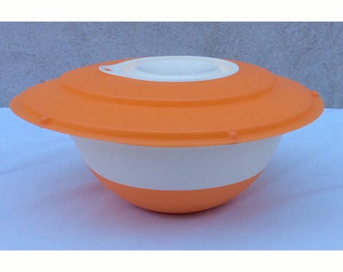 Tupperware grand bol - grand, batteur