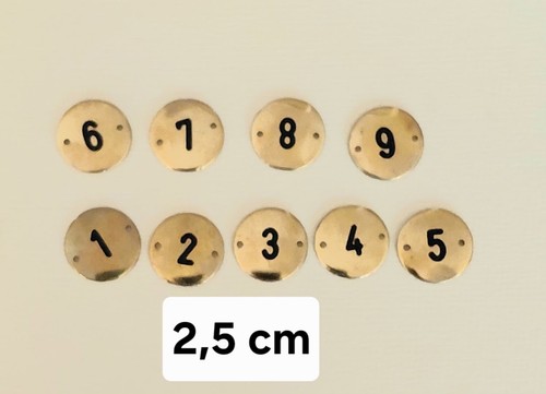 Lot numéros laiton - de,