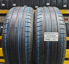 D'OCCASION : 2 PNEUS ÉTÉ