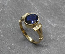 Bague de fiançailles ovale