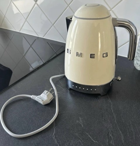 Bouilloire smeg klf04creu - bouilloire,