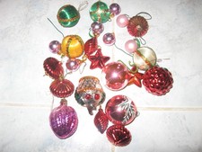LOT DE 23 BOULES DE NOEL