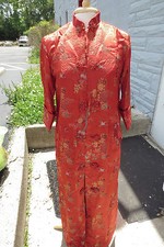 Vintage Red Asian Satin Robe w/Yellow Chinoise Embellishment Sz Med