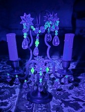 Une Girandoles Pampilles