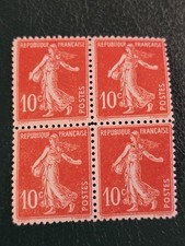 Timbre France 138** et * faux