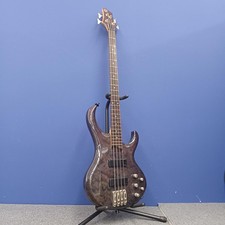 Guitare basse électrique