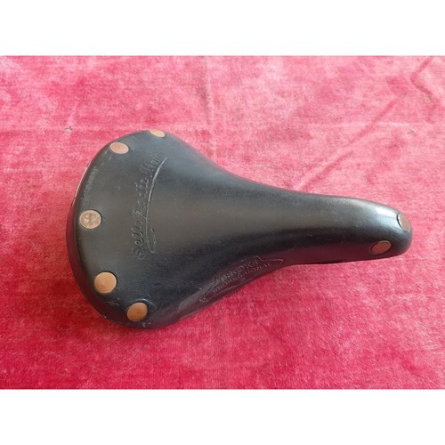 Selle rodée main 495g brooks - main,
