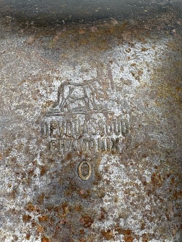 Cloche ancienne devouassoud - 0,