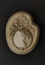 Boite bijou camée style