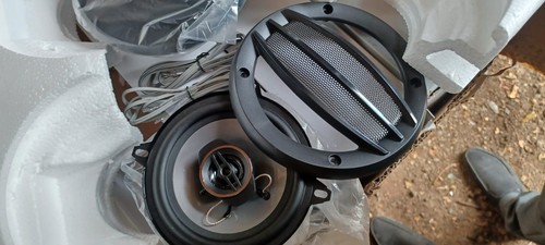Haut parleur voiture 2 - voiture,