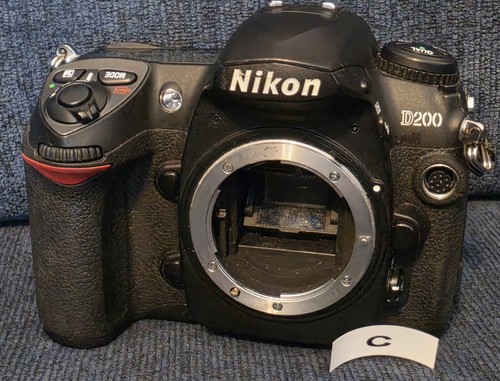 Nikon d200 digital - 10.2, mp