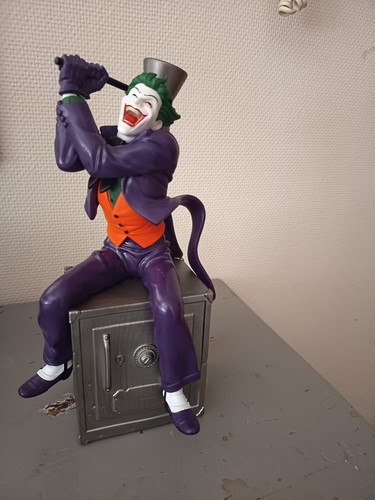 Tirelire joker comics - joker,