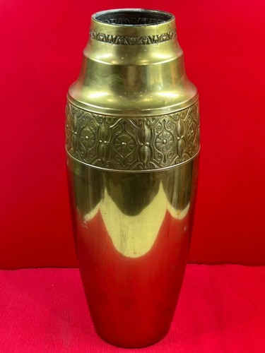Dinanderie grand vase art - -,