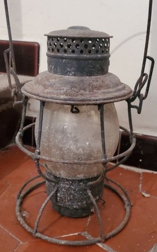 Lampe the adams west - lampe,