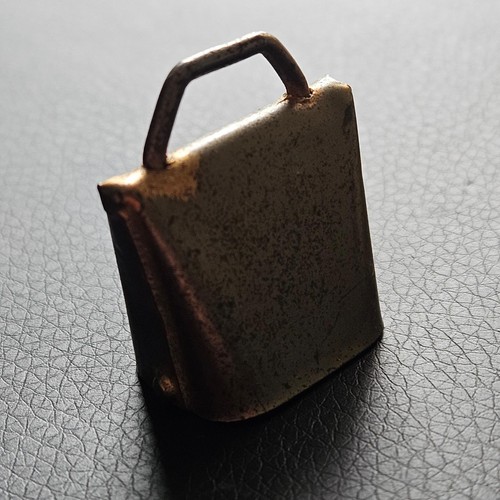 Small sheet metal bell cattle - small,