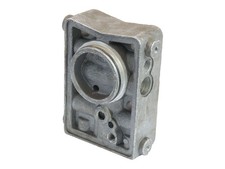 Couvercle gauche pour cylindre