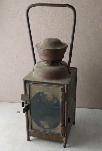Ancienne lampe lanterne - /,