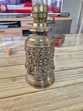ANCIENNE LAMPE À PÉTROLE J&S