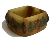 a Walter et Bergé glass paste cup