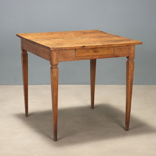 Table basse néoclassique - basse,
