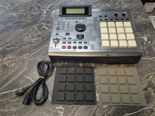 AKAI professional MPC2000XL SE3 Special Edition Sampler Drum Machine CF Drive