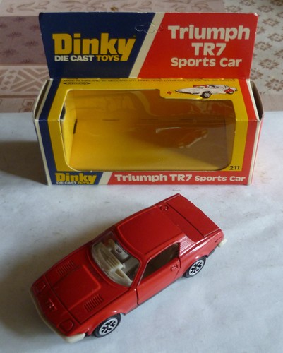 Dinky toys triumph tr7 - dinky,