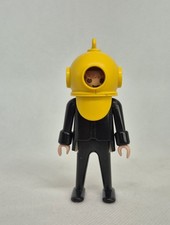 HOMME SCAPHANDRIER NOIR ET