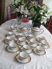 SERVICE à CAFE  en porcelaine de Limoges doré à l'or fin  - CHASTAGNER  - XXème