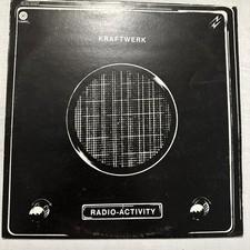 Kraftwerk - Radio Activity