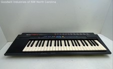 Yamaha PSR-2 Keyboard Powers On W/ Batteries