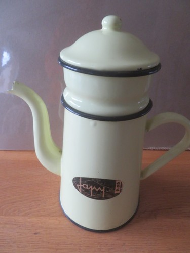 Ancienne cafetière tôle - cafetière,