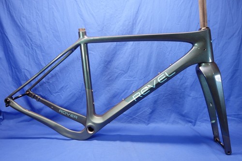 New revel rover carbon - carbon, 700c