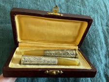 2 Fumes cigarette anciens-