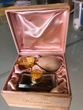 flacon Baccarat parfum annee