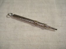 Castelaine Retractable Mine Door Pendant