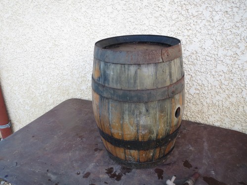 Ancien tonneau tonnelet - tonneau,