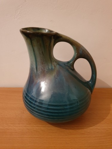 Cruche grès flammé bleu