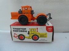 RUSSIE PLASTIQUE KNPABEU TRAKTOP TRACTOPELLE NEUF EN BOITE