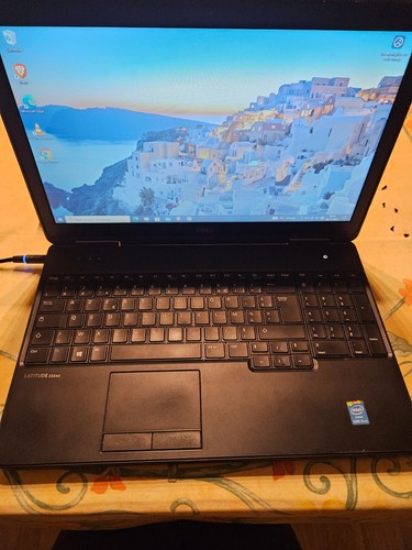 Dell latitude 5540 - latitude, i5