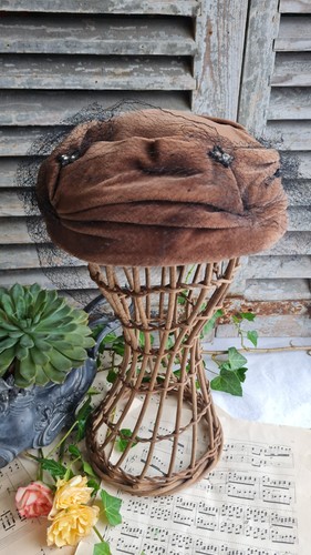 Ancien chapeau femme - femme, bibi